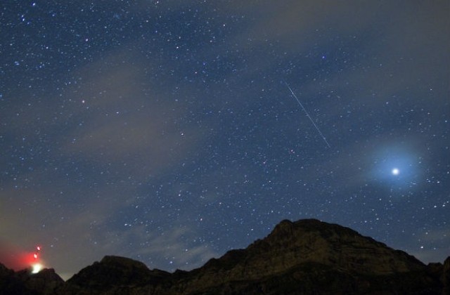 Метеор освети небето над атлантическия бряг в САЩ