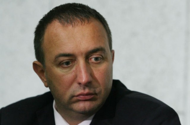 Роман Василев подаде оставка, главният прокурор не я придвижи