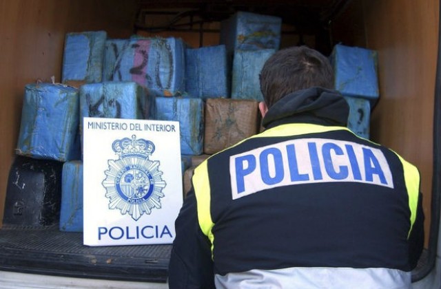 Испанските власти засякоха голяма пратка хашиш, укрита зад пъпеши