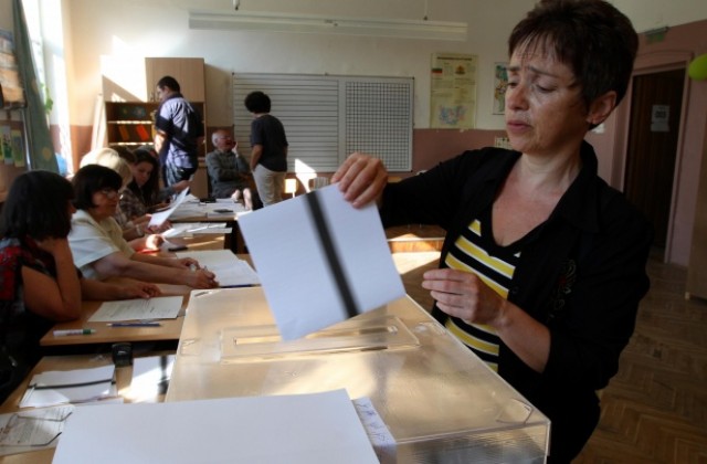 С близо 52% активност приключи изборният ден във Варненско