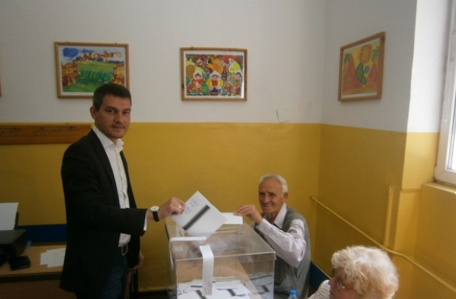 Георги Найденов: България има нужда от нова дясна партия