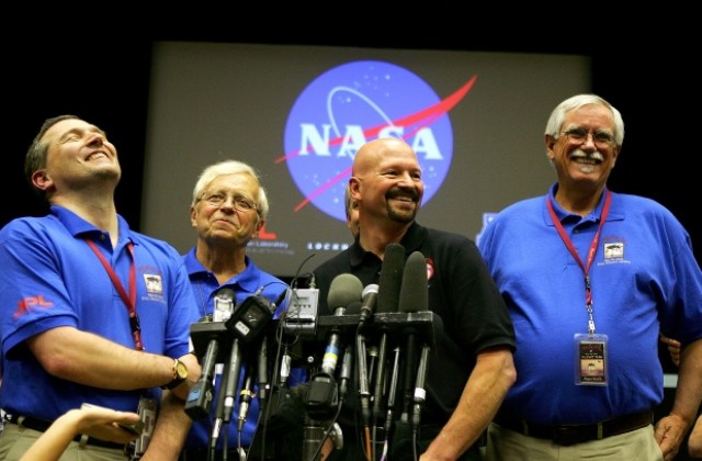 НАСА представи нови астронавти за полет до Марс