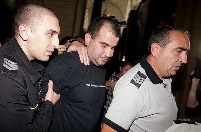 Съдът остави в ареста таксиметровия шофьор Михаил Куртев