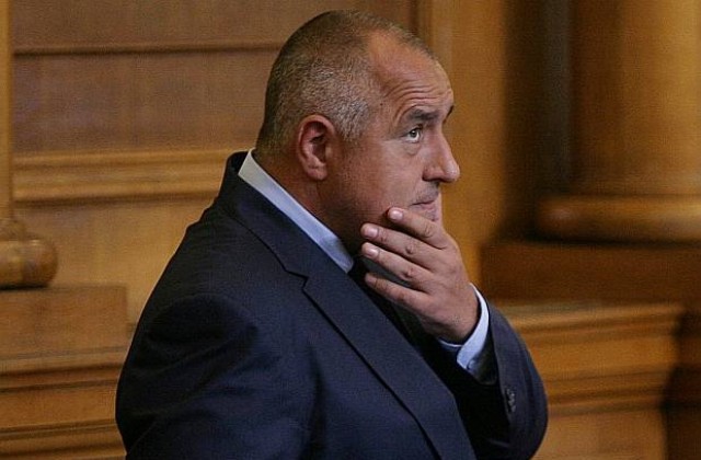 Борисов отново не се яви на изслушване за полетите на Авиоотряд 28