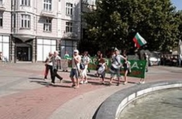 Софийски барабани „събудиха пловдивските протести