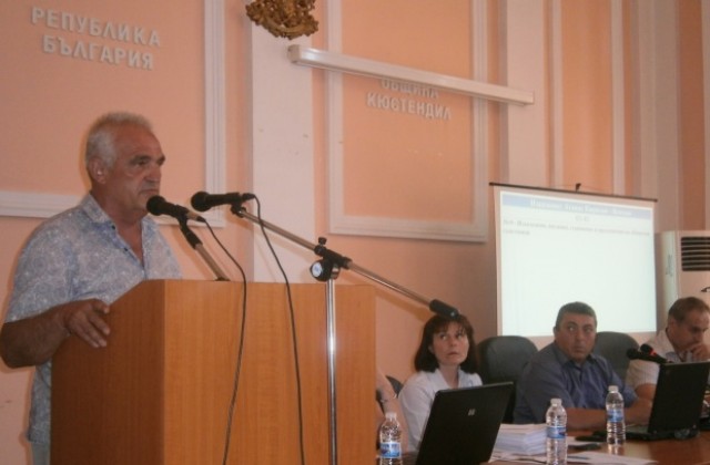 Атанас Кирилов подаде оставка като председател на комисията по ЗУТ