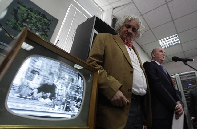 Лозанов: Ако има трус в приемането на телевизия, това ще се превърне в политически проблем