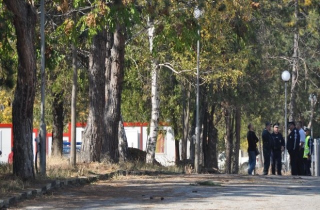 Още 51 бежанци в лагера край Харманли