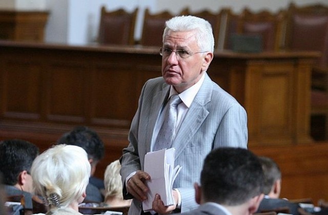 Христо Бисеров е подал заявление за прекратяване на депутатските му пълномощия