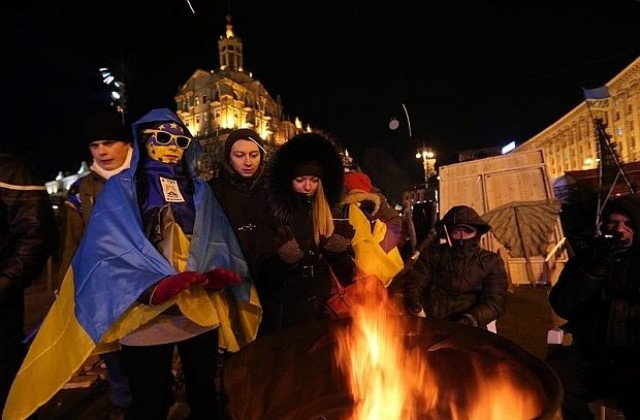 Украйна щяла да подпише споразумение с ЕС след Нова година
