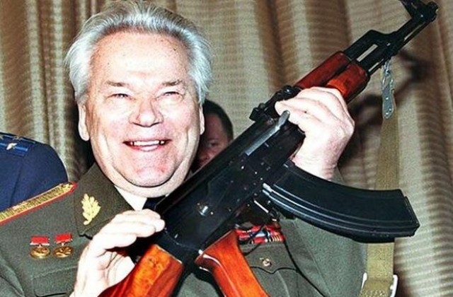 Михаил Калашников беше погребан край Москва