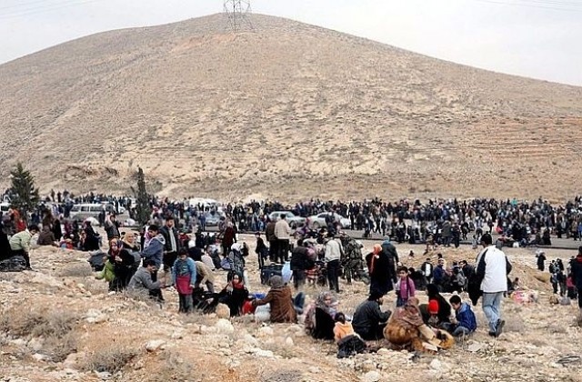 Ненастанените в лагери сирийски бежанци в Турция ще бъдат регистрирани