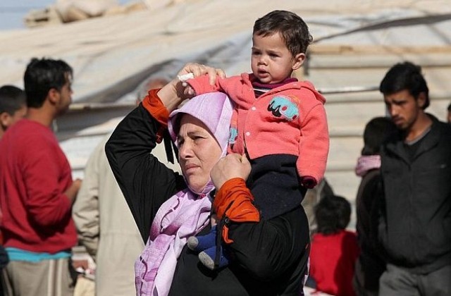 Сирийските бежанци може да се удвоят до края на годината