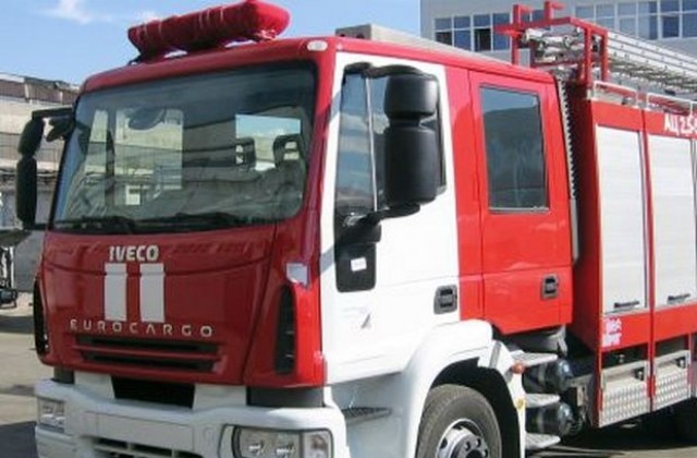 ОУПБЗН-Плевен получи три пожарни автомобилa за борба с горски пожари