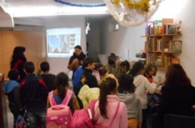 Деца напускат училище заради бедност и незнание на български език