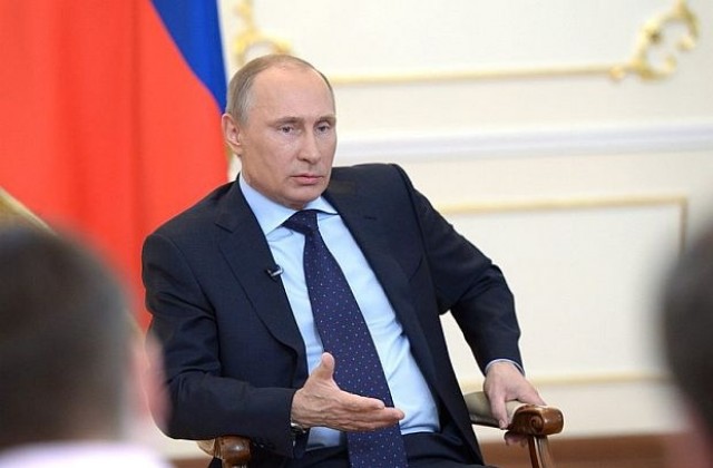 Путин определи събитията в Украйна като антиконституционен преврат