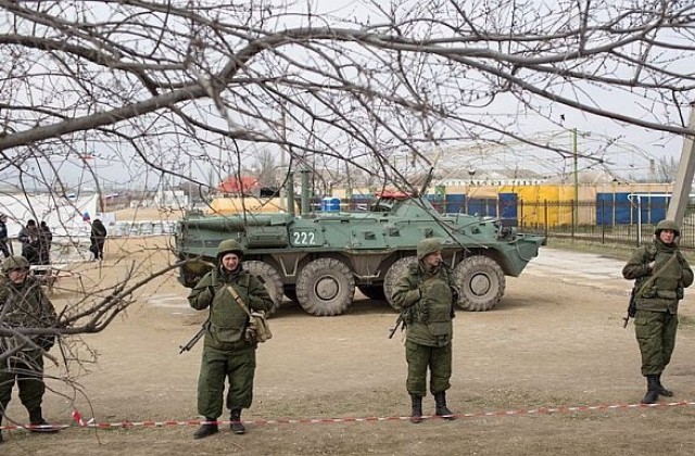 Украйна няма да предприема военни действия, за да спре отделянето на Крим