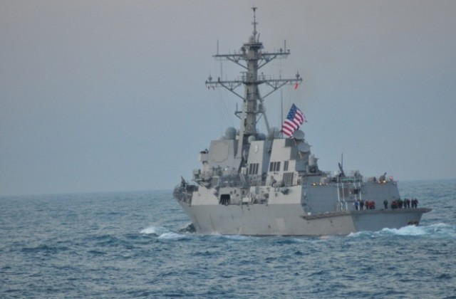 US разрушителят „Тръкстън“ пак се завръща в Черно море за „планирано” учение