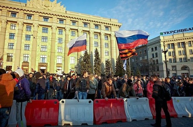 Донецката република не се е разпаднала, заявиха новите власти