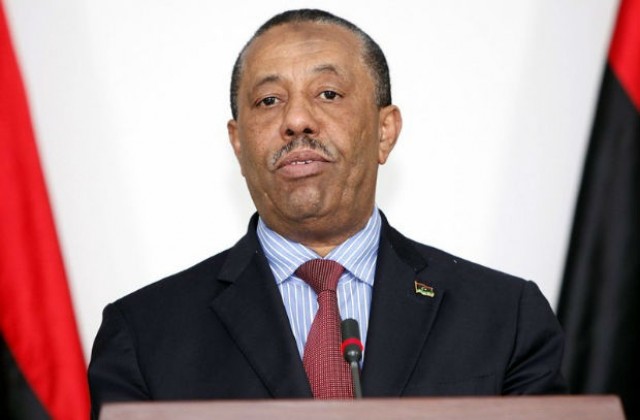 Либийският премиер подаде оставка след атака срещу семейството му