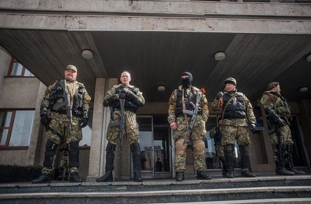 Турчинов подписа указ за начало на спецоперацията в Източна Украйна