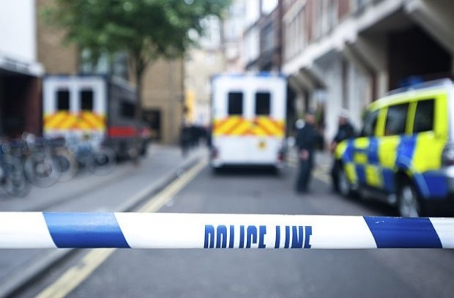 Откриха мъртви три деца в къща в Южен Лондон