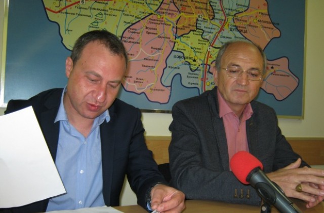 ГЕРБ обвини БСП и ЛИДЕР в контролиране на вота в Бобов дол и поиска оставката на председателя на ОС- Дупница