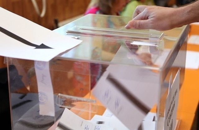 16,15% e избирателната активност в Сливенска област към 12.30 ч.