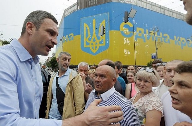 Кличко е събрал 56,55 на сто от гласовете в изборите за кмет на Киев