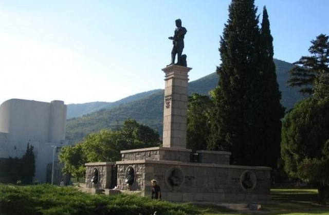 Сливен отбелязва 138 години от гибелта на Христо Ботев