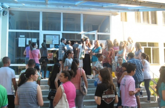 Общинските стипендии в Кюстендил ще бъдат разпределени след тест в началото на юли