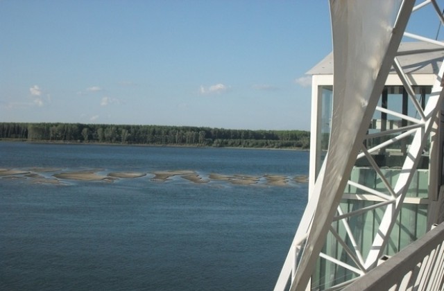 Експерти от РИОСВ и БД-Плевен участваха в пленер за Деня на река Дунав