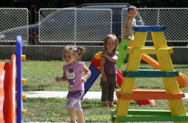 Общината ремонтира основно шест детски градини това лято