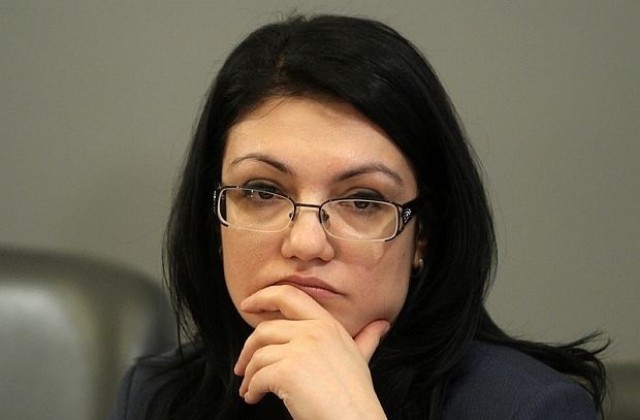 Ася Петрова оглавява Върховната административна прокуратура