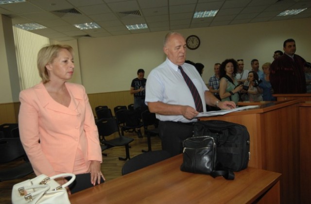 Пловдивският съд отстрани от длъжност районната кметица Райна Петрова
