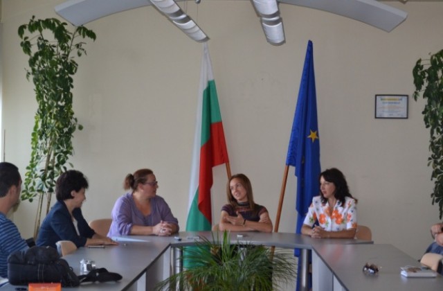Община Казанлък разкрива две нови социални услуги от 1 октомври