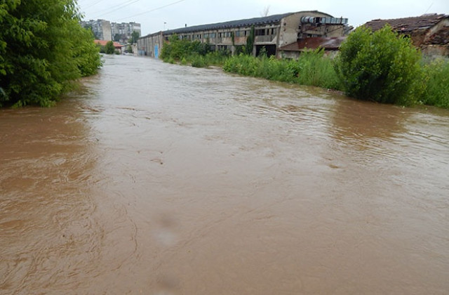 Кметът ще се срещне с пострадалите от наводнението