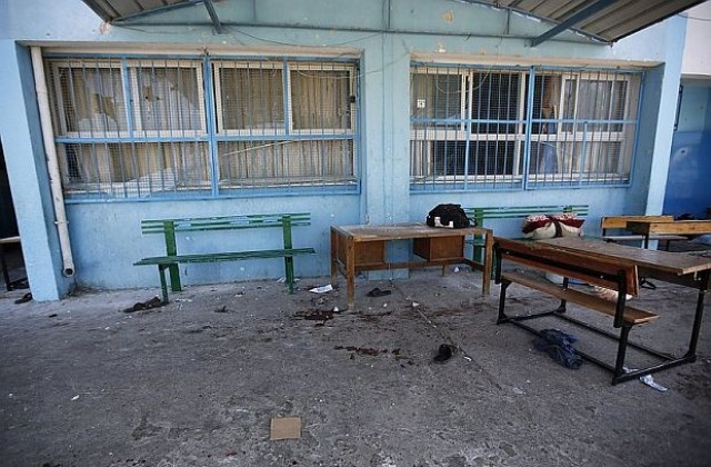 Най-малко 15 убити при израелски ракетен удар по училище в Газа