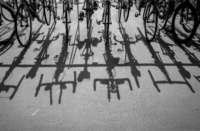 Британец ще обикаля с велосипед 7 държави за 45 дни, за да попадне в Гинес