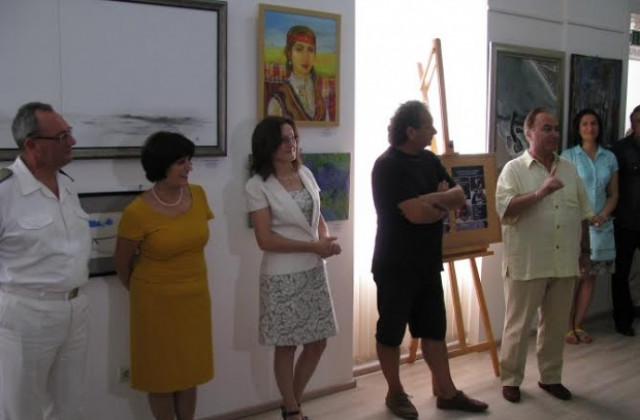 Изложба „Северният български бряг в картини бе открита във Военноморския музей