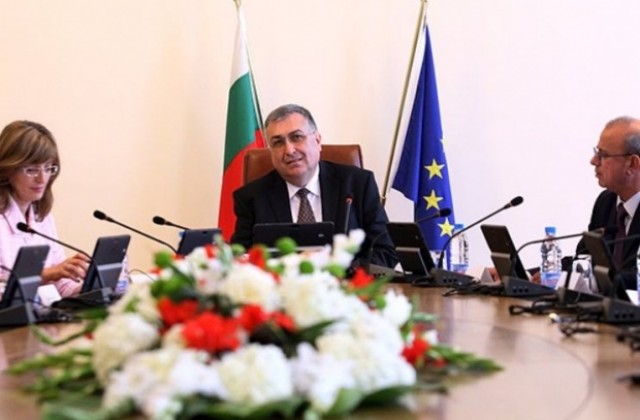 Шпигел онлайн: България се сдоби с проевропейско служебно правителство