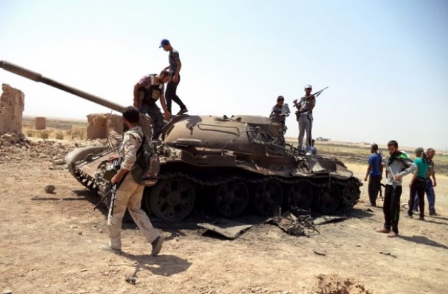 САЩ нанесоха нов въздушен удар по позиции на джихадистите в Ирак