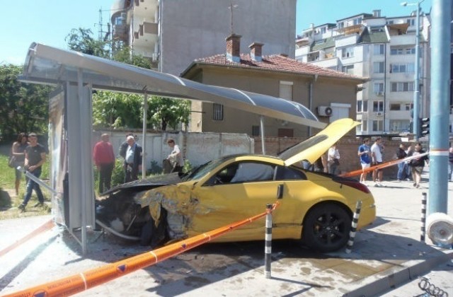 16-годишното момиче, което бе блъснато на спирка в Пловдив, е все по-добре