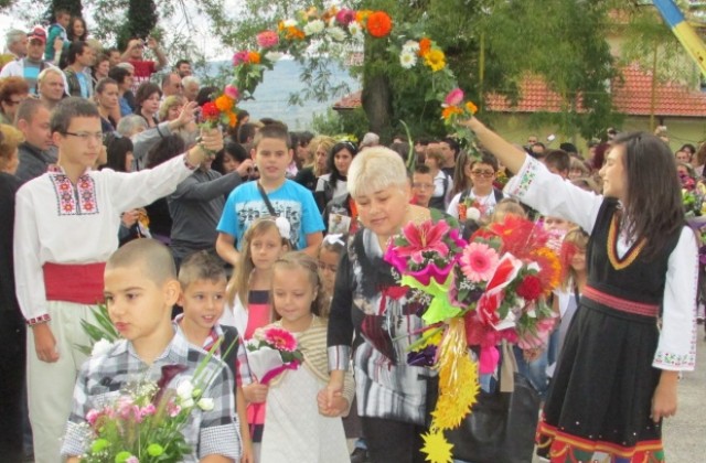 Над 4200 ученици влизат в училищата на Община Г. Оряховица