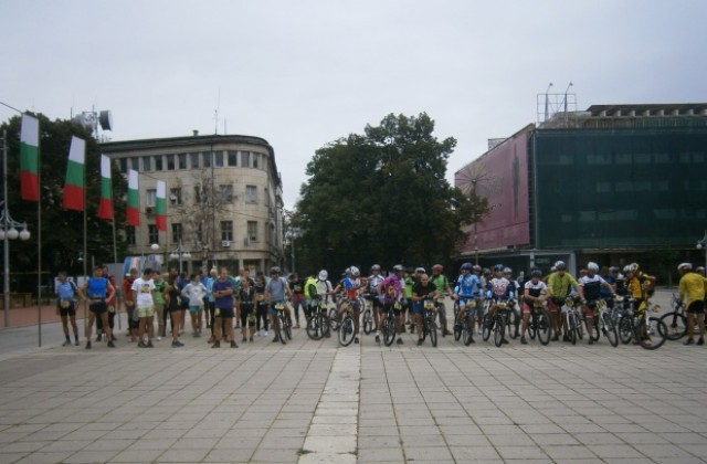 102 участници се включиха в състезателното изкачване от Кюстендил до Руен- Осогово Рън