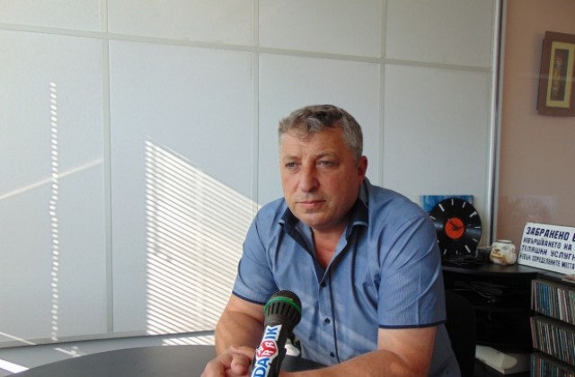 Виктор Янев: ГЕРБ е за саниране на всички жилища и образование с професионално обучение