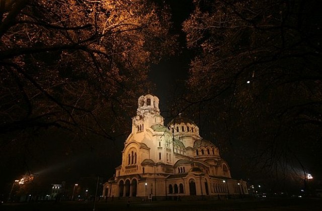 Храм-паметникът Свети Александър Невски вече ще е собственост на Светия синод