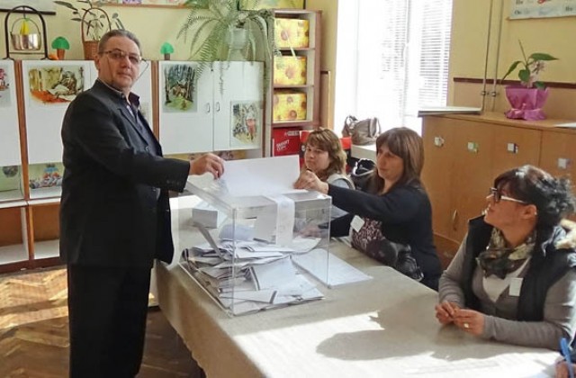 Областният управител изрази надежда добруджанци да излязат да гласуват