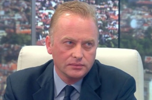 Баща: Детето ми каза, че „чичкото” я ударил, а после съблякъл