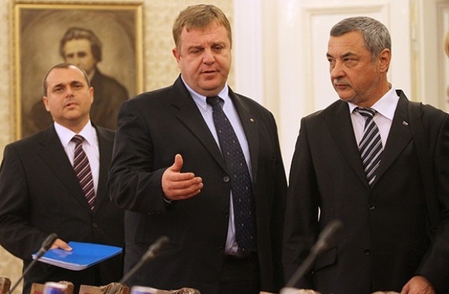 Според Каракачанов е нужно коалиционно правителство с широка подкрепа